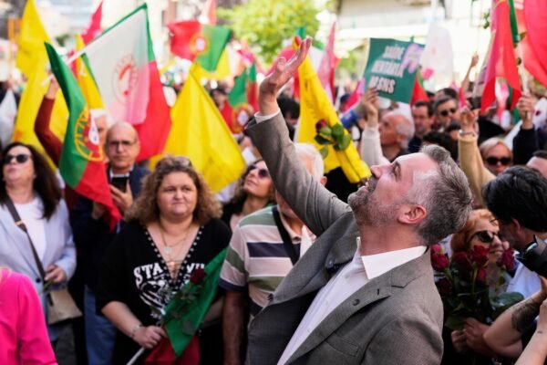 Portugal has its third general choice in 3 years, but the vote may not restore stability Portugal has its third general choice in 3 years, but the vote may not restore stability