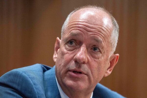 The CEO of the UnitedHealth group takes a step out; suspends 2025 medical cost perspectives higher than expected The CEO of the UnitedHealth group takes a step out; suspends 2025 medical cost perspectives higher than expected
